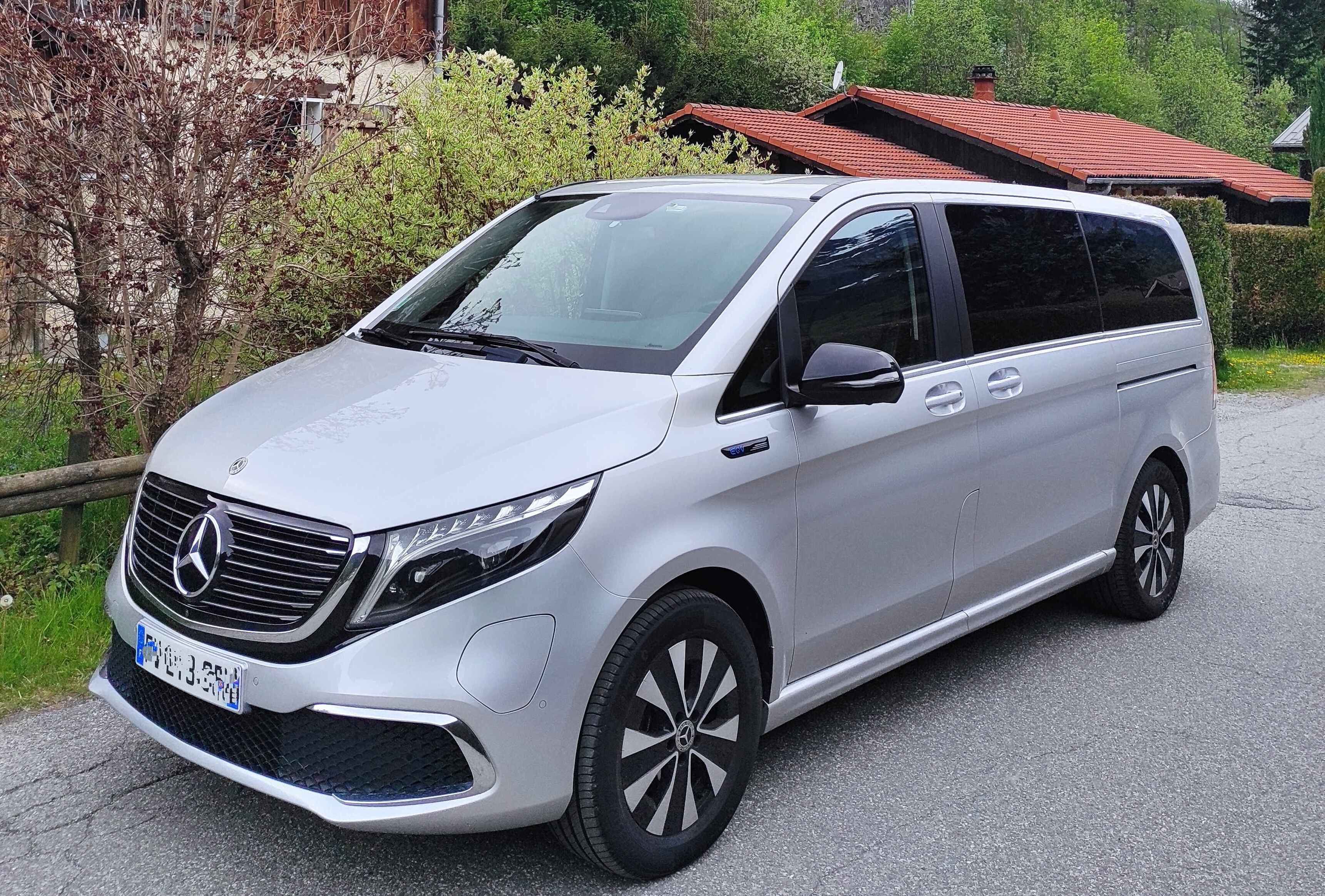 Mercedes EQV 300